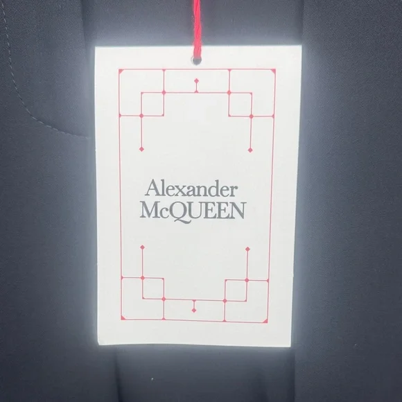 Alexander McQueen Black High waist Cropped Pants Women’s size 40